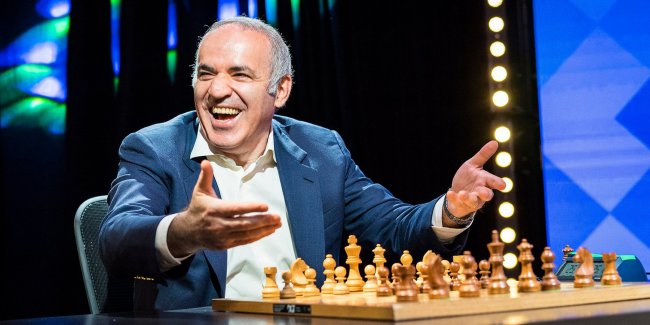 Каспаров вернулся в шахматы!